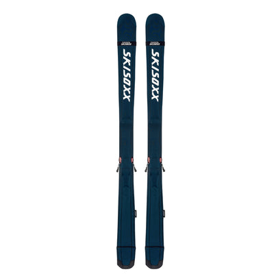 SkiSoxx ski covers, Dark Blue/White, a pair on alpine skis, front view on white